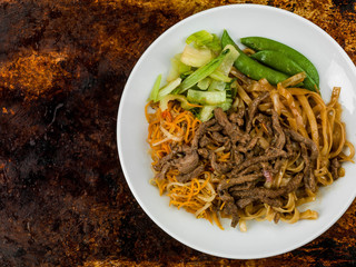 Thai Style Beef Noodles in Chilli Sauce