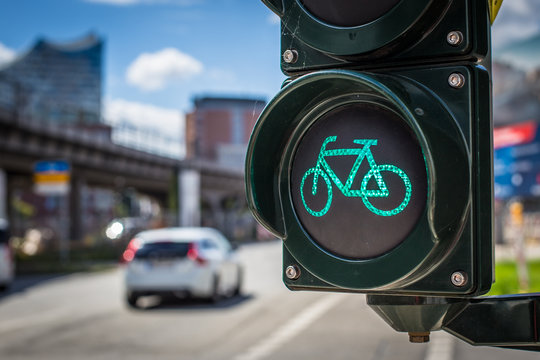 Fototapeta Green traffic light for bicycles