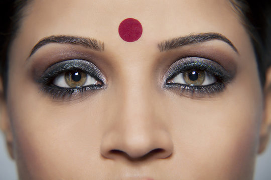 Close-up of a beautiful woman with a bindi