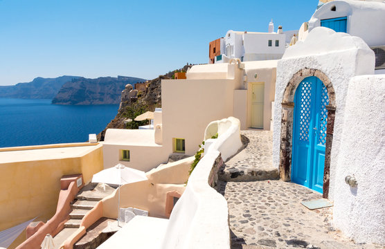 Beautiful architecture in Oia village on the island of Santorini, Cyclades, Greece