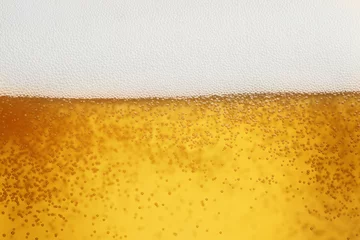 close up beer with foam and bubbles © chones