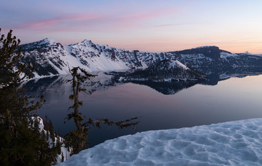 Winter Lanscape Crater Lake Wizard Island Llao Rock