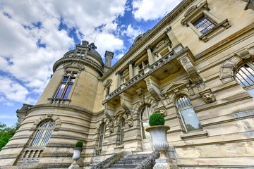 Fototapeta na wymiar Chateau de Chantilly - France