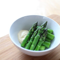 茹でアスパラ