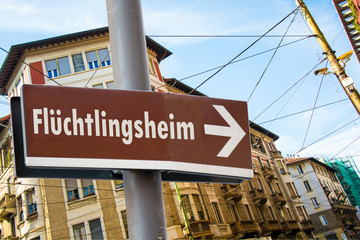 Schild 223 - Flüchtlingsheim