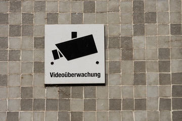 surveillance sign deutsch videoueberwachung