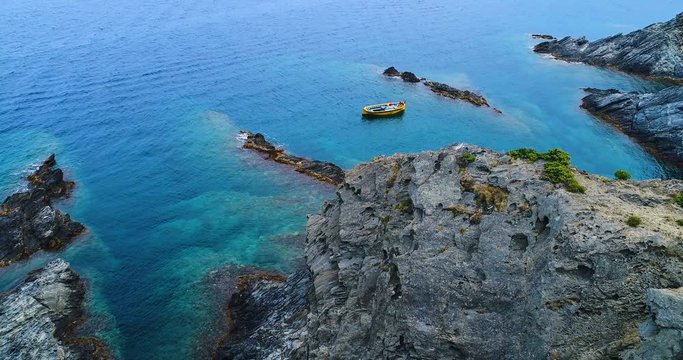 paysage magnifique de calanques en espagne