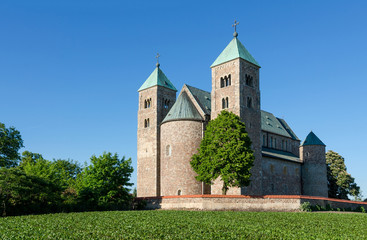 Archikolegiata Najświętszej Marii Panny i św. Aleksego w Tumie pod Łęczycą © Dejan Gospodarek