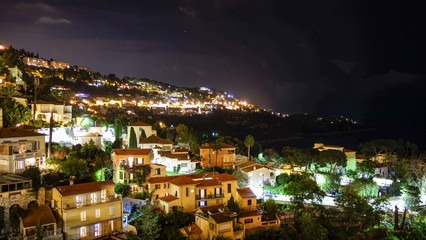 Naklejka premium Roquebrune (night)
