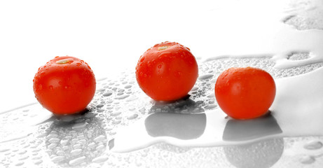 Wet fresh tomatoes