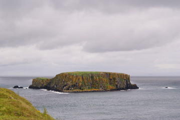 Landschaft um Carrick-a-Rede - Rope Bridge -  Nordirland
