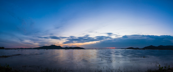 Obraz na płótnie Canvas Panorama Twilight Time - Bang Phra Reservoir, Chonburi, Thailand