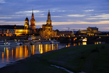 Fototapeta premium Dresden am Abend