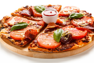Pizza pepperoni with tomatoes, mushrooms and olives 