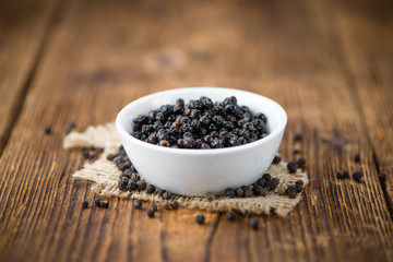 Preserved black Peppercorns