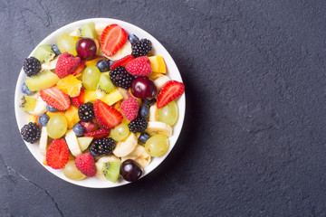 Fruit and berries salad
