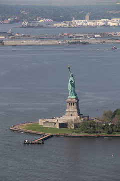 New York: The famous Statue of Liberty