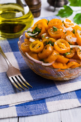 Salad of yellow tomato