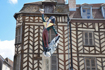 Statue de Cadet Rousselle à Auxerre en Bourgogne, France