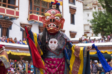 Fototapeta na wymiar Leh Ladakh,India - July 3:The mask dancing performed by the Lamas in a Hemis festival in Hemis monastery on July 3, 2017 , Leh Ladakh , India.
