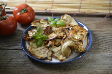 maccheroni e melanzane fritte