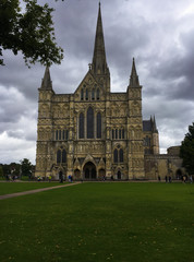 Fototapeta na wymiar Cattedrale gotica di Salisbury in Gran Bretagna