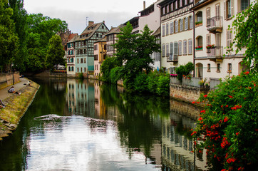 Fototapeta na wymiar Historic house of La Petite France in Strasbourg reflected in the river, France
