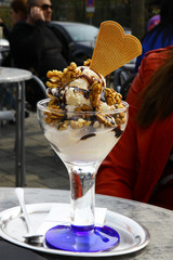 Leckeres Eis im Becher