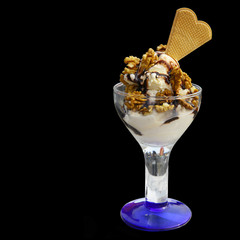 Leckeres Eis im Becher