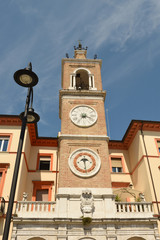 Piazza Tre Martiri Uhrturm