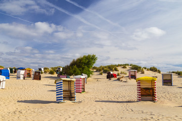 Strandk&ouml;rbe am Strand von Insel Borkum. 