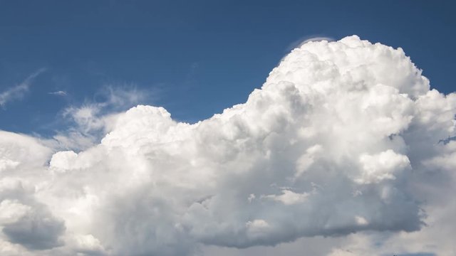 Time lapse of Cumulus attempt to grow into Cumulonimbus clouds in Utah.