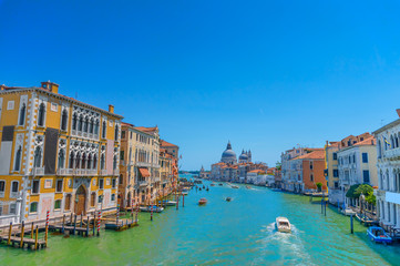 Fototapeta na wymiar Famous view on Grand canal in Venice