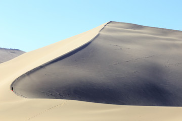Fototapeta na wymiar Dunes in Gobi desert in Dunhuang, China