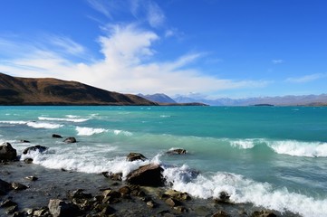 Fototapeta na wymiar Waves at Lake Tekapo: New Zealand