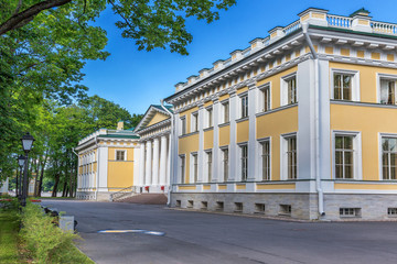 Fototapeta premium The Kamennoostrovsky Palace is a former imperial country residence on Kamenny Island in St. Petersburg. Currently, it houses the Academy of Talents