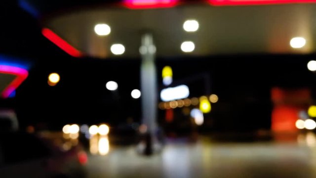  light blur in the oil pump at night.