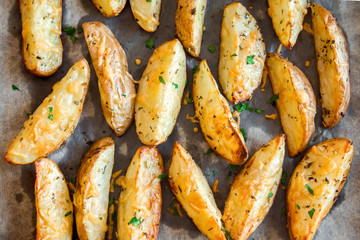 Baked potato wedges