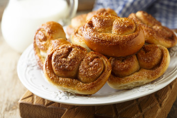 Cinnamon rolls