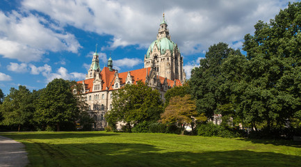 Neues Rathaus Hannover Seitenansicht