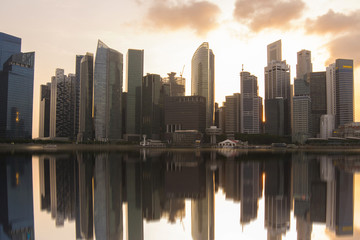 Obraz premium Singapore office buildings business district at dusk.