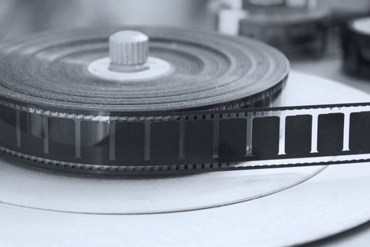Schwarz-wei&szlig; retro Filmspule