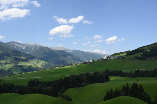 Osttirol, Pustertal, Kartitsch, Lienzer Dolomiten, Oberberg, Bergdorf, Hochtal, Sankt Oswald, Strassen, Abfaltersbach, Villgrater Berge