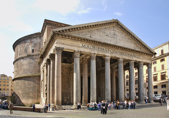  Pantheon in Rome. Italy