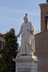Toskana-Impressionen, Certaldo, mit dem Denkmal des Giovanni Boccaccio
