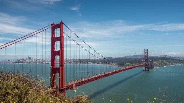Golden Gate Bridge timelapse st sunny day