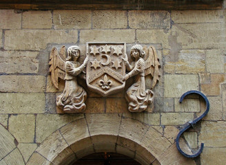Sculpture of an angel on the facade of the building
