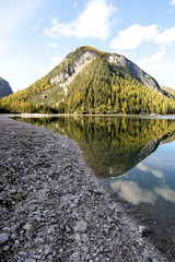 Herbst am Pragser Wildsee