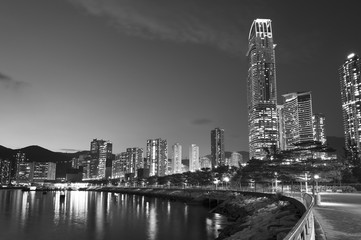 Fototapeta na wymiar midtown of Hong Kong city at dusk