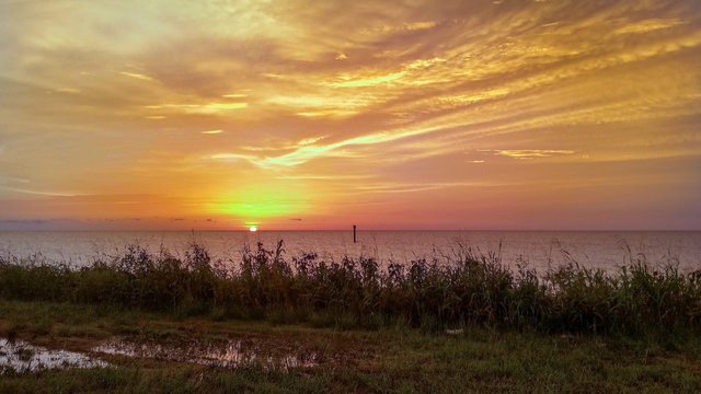 LAKE OKEECHOBEE SUNSET
